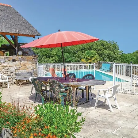 Awesome In With Kitchenette Holiday home